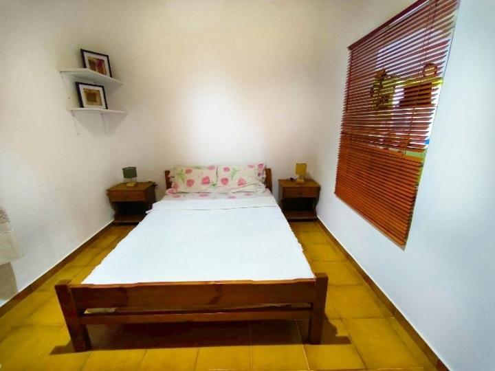 Elena'S Farm House Near Airport And Artemida Beach Exterior foto